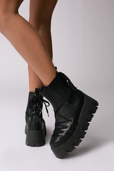 Vanilla Days Silver Storm boots in black buffalo leather and silver accessories