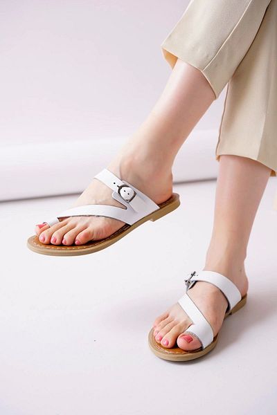 ureticiniz Kran White Skin Slippers