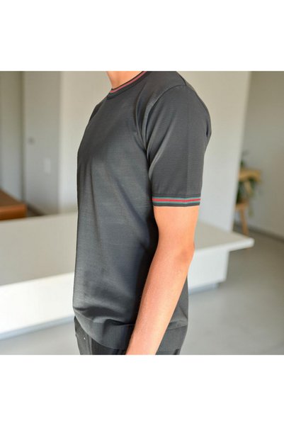 MODA Erkek Slim Fit İnce Triko Bisiklet Yaka Kısa Kol Tişört-Yaka ve Kol manşetleri Renkli