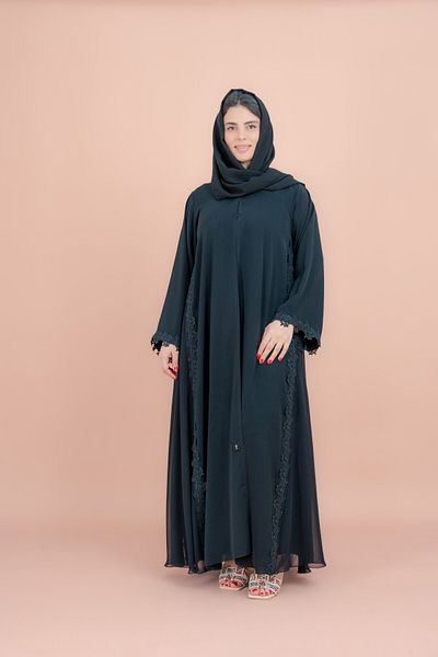 IKKXA Luxe Kulfa Embellished Abaya