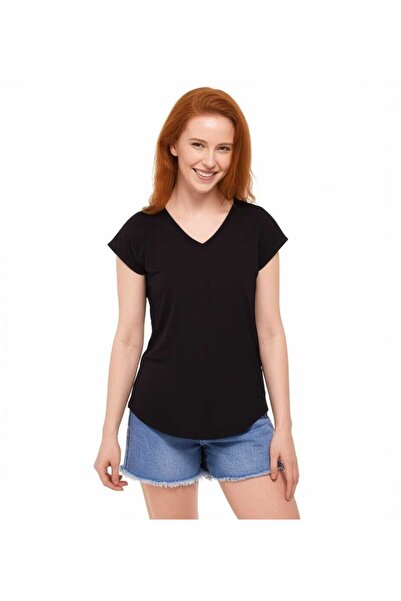 SSO Women's Loose Cut V-Neck Blouse