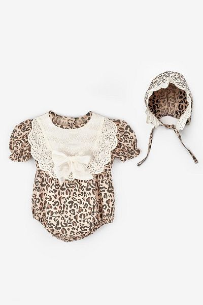 Le Mabelle Brown Short Sleeve Baby Girl Jumpsuit with Hat Accessories - Perla