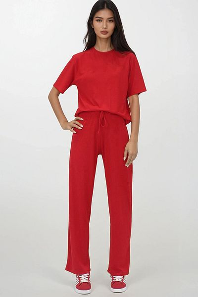 Trend Alaçatı Stili Women's Red Crew Neck Short Sleeve T-Shirt and Trousers Set Alc-X14069