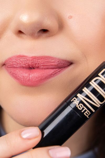 Pastel Nude Lipstick - Nude Lipstick 525