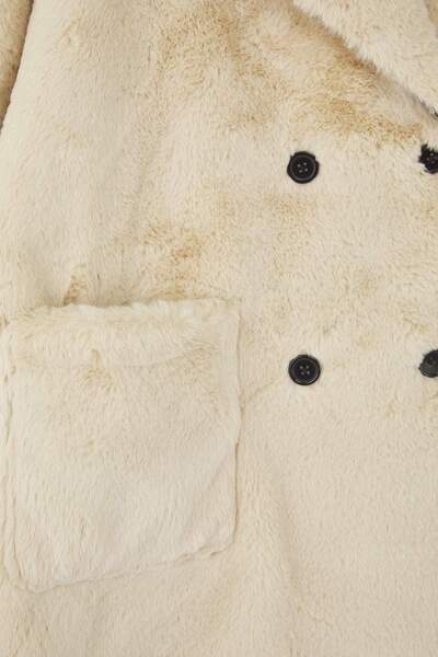 Trendyol Collection Ecru Fur Mono Closure Oversize Midi Coat Twoaw26Kb00005
