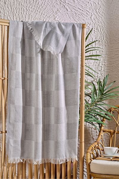 Valezium Plážová osuška s dámským vzorem 70x155 cm šedá