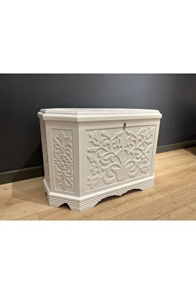 TREVO 8 Köşeli Maraş Çeyiz Sandığı Beyaz