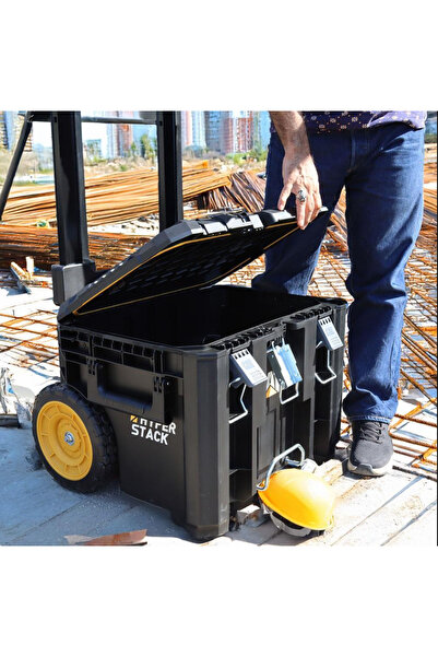 Caterpillar CAT DA41004 HYPER STACK -60-Liter Heavy-Duty Lockable Tool Case