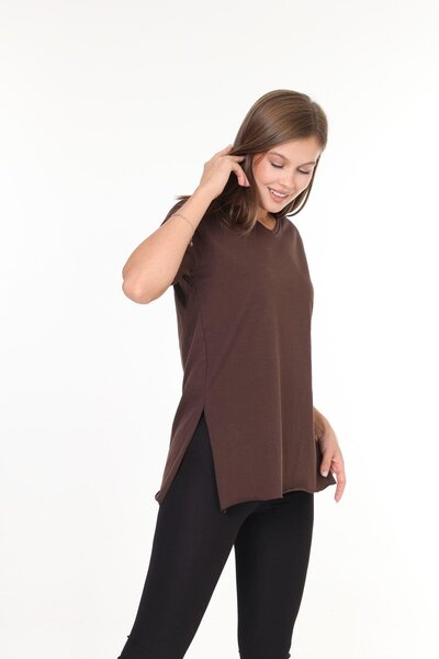 Tight Lady Дамска кафява туника с V-образно деколте и страничен цепка, асиметрична, плетена от 100% памук