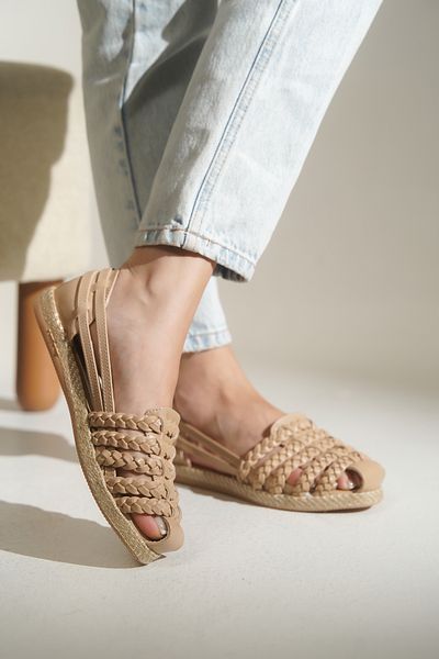 Capone Outfitters Sheba Braided Flat Heel Women's Sandals