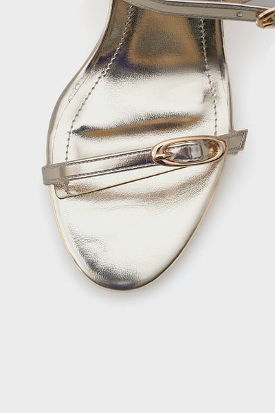 Capone Outfitters Stilvolle Damen-Hausschuhe mit Lucky Heels und doppeltem Band in Metallic-Optik
