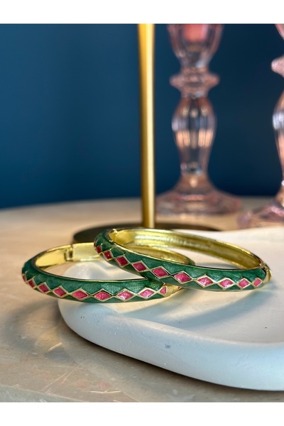 H.H.M ŞENVER TİCARET سوار المينا