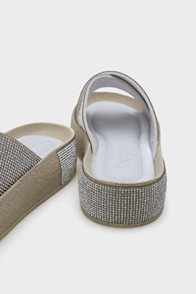 Capone Outfitters Maren Cross Stone Banded Stone Detailed Wedge Heel Women's Slippers