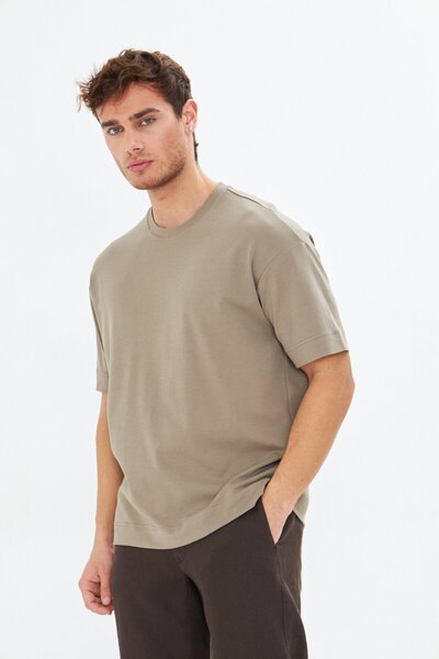 Whitefin Milan Earth T-Shirt