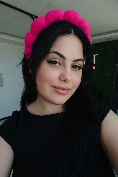 TAKIŞTIR تاج منشفة لربطة شعر سبا بلون فوشيا