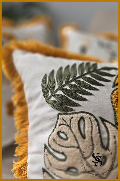 SasoHome Beauty Flowers Punch Embroidery Patterned Linen Throw Pillow Cover