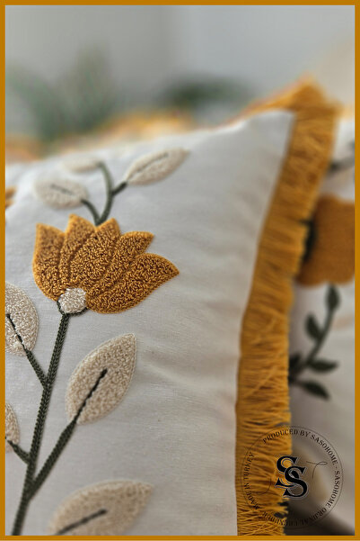 SasoHome Beauty Flowers Punch Embroidery Patterned Linen Throw Pillow Cover
