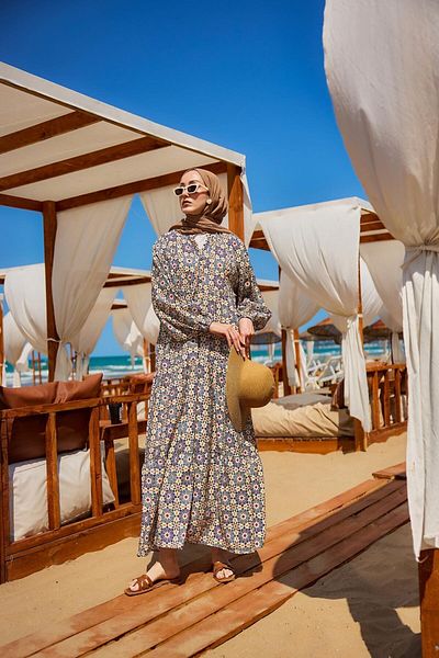 LOCCO Rochie de damă cu imprimeu floral stilizat bleumarin