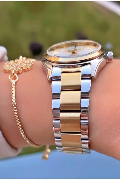 Daniel Klein Yellow Silver Colored Women's Wristwatch and Bracelet - Small Case