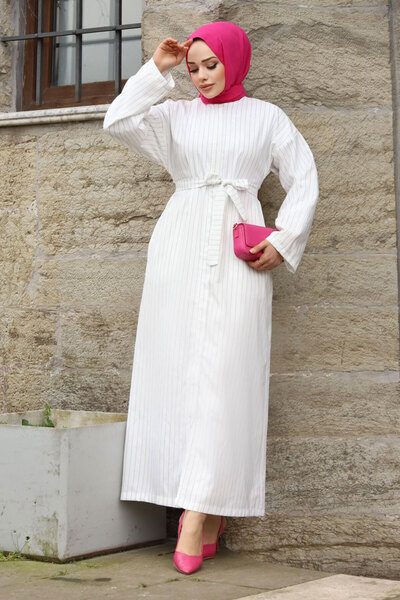 Tesettür Dünyası Ukryty pasek w paski z zamkiem błyskawicznym Ferace TSD240202 Biały