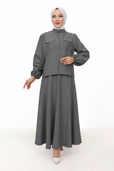 Tesettür Dünyası Hira csíkos szoknyaruha TSD231203 szürke