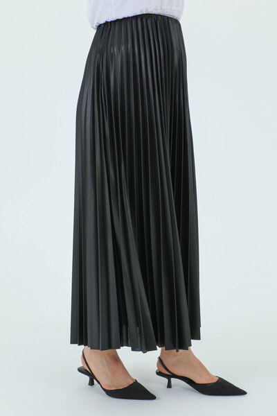 Tesettür Dünyası Leather Look Pleated Skirt with Elastic Waist TSD231212 Black