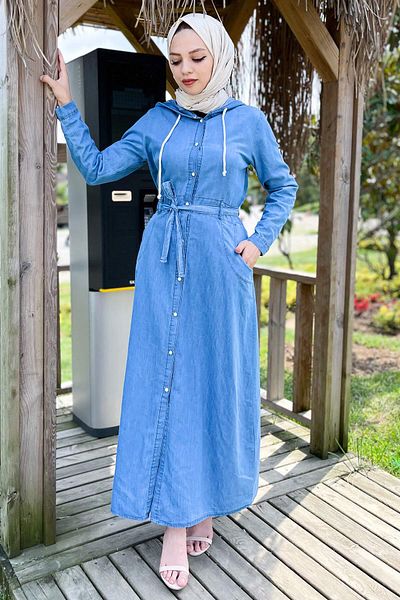 Tesettür Dünyası Jeanskleid mit Knöpfen vorne Tsd220819 Hellblau