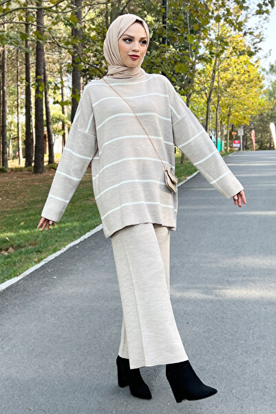 Tesettür Dünyası Σετ Πλεκτά Μπεζ ριγέ - Tsd220905