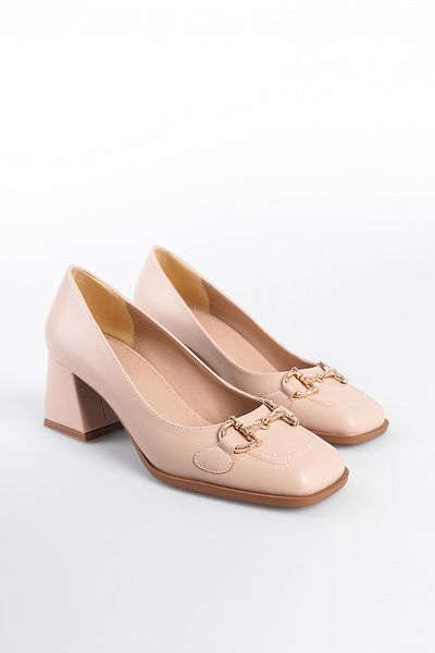 Capone Outfitters Pantofi de damă cu toc mediu cu vârf tocit și accesorii metalice