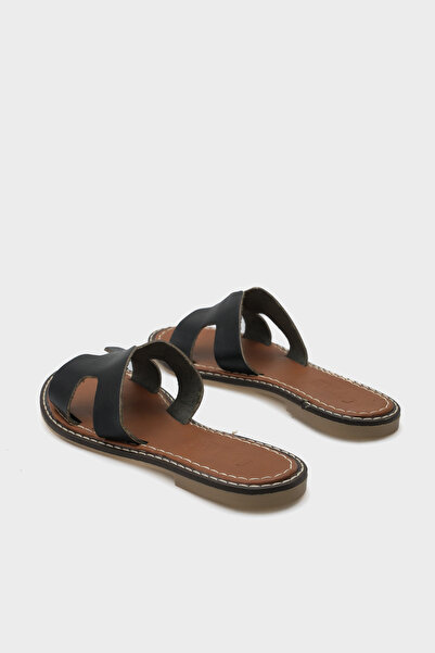 Capone Outfitters Жіночі шкіряні капці Madelin H Banded