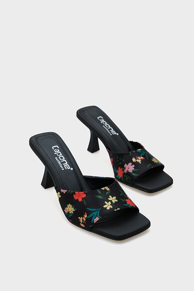 Capone Outfitters Maura Blunt Toe Single Strap Hourglass Heeled Women's Slippers