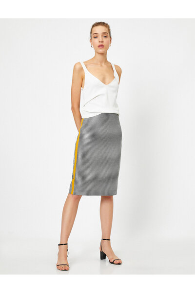 Koton Fustă cu detaliu dungi