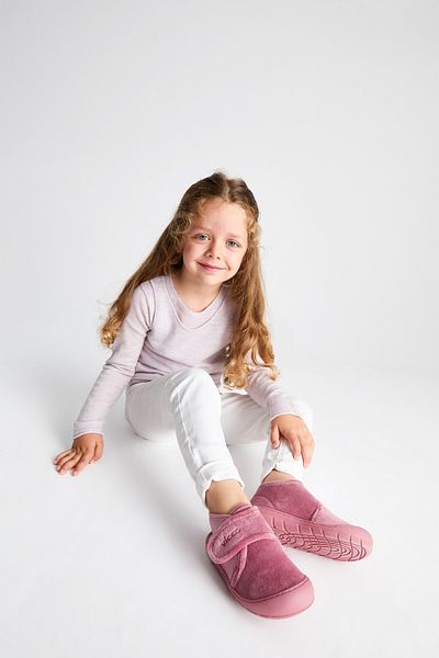 Vicco Color Comfortable Fit Girls Preschool Pink Slippers