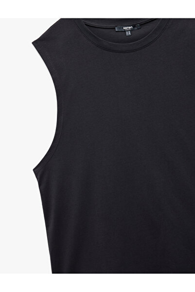 Koton Pamuklu Bisiklet Yaka Kolsuz Arkası Baskılı Atlet