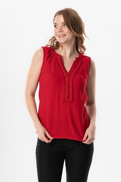 Eliş Şile Bezi Sleeveless V-Neck Berrin Guipure Detailed Muslin Summer Blouse Red Krmz
