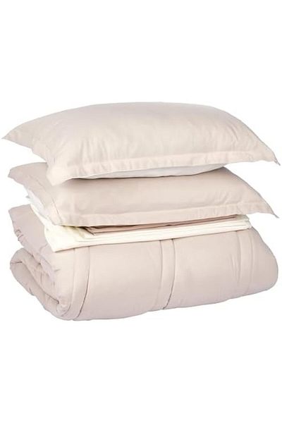 MCC Suzy Quilt Set, 8 Pieces, Double Size, Cotton Blend, Multicolor
