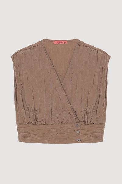 Quzu Crinkle Look Sleeveless Buttoned Blouse Light Brown
