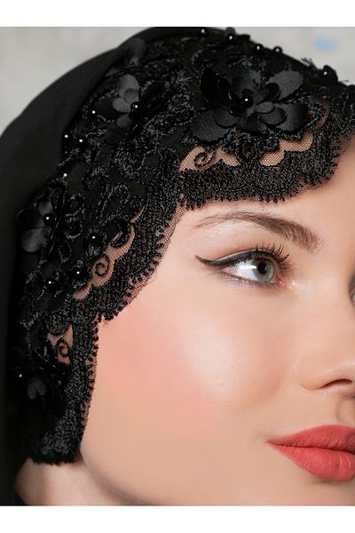 Differenza Three Dimensional Shawl Black