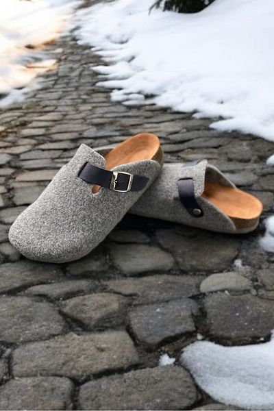 Land of Cork Unisex Sabo Anatomical Cork Sole Natural Wool Felt Closed Slippers