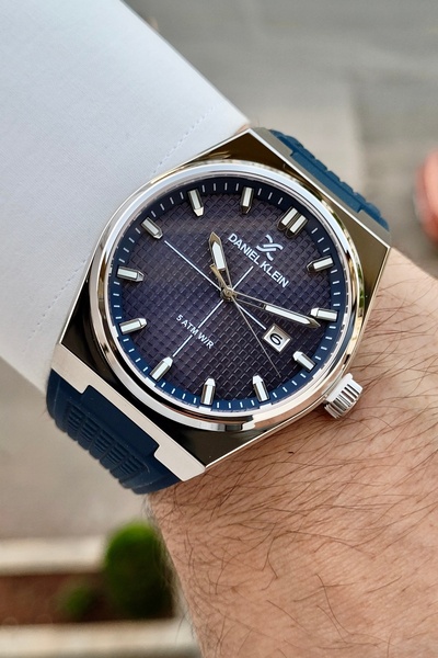 Daniel Klein Kasası Silver Kordonu Lacivert Renk 24 Ay Garantili Fonksiyonlar...