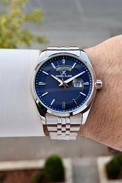 Daniel Klein Kadranı Lacivert Kordonu Metalik Renk 2 Yıl Garantili Göstergele...
