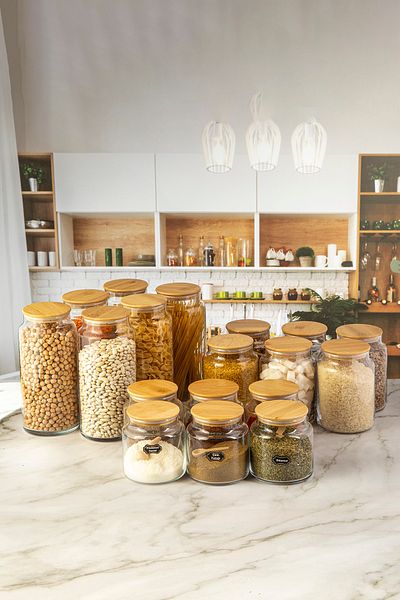 Karçiçeği Home Vacuumed, 18 Piece Glass Jar Set with Wooden Lid 1300-800-500 ml