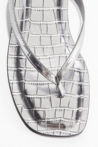 H&M Parmak Arası Terlik