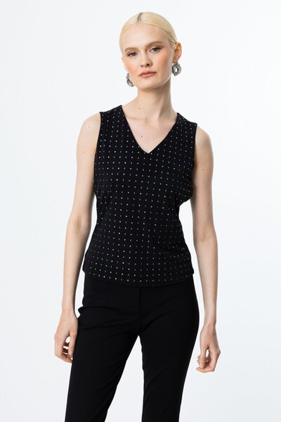 ON Блузка з V-подібним вирізом та срібними деталями