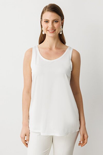 Mi Pret a Porter Mi Zero Sleeve Round Neck Tank Top