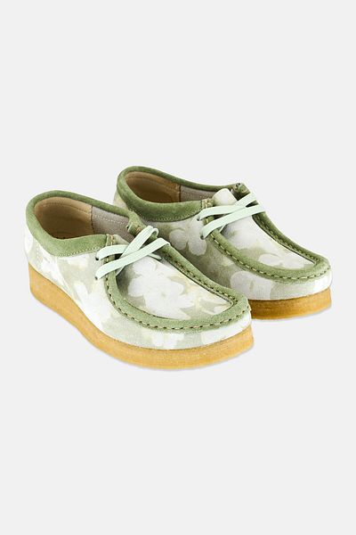CLARKS Women Wallabee Standard Lace Up Casual Shoes, Multicolor