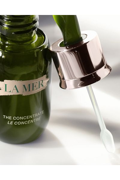 La Mer سيروم تجديد وتكثيف حاجز البشرة الكبير المركز 50 مل/هير بوس