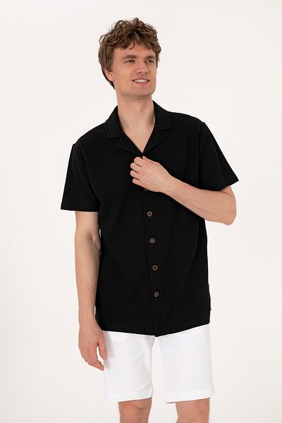 U.S. Polo Assn. Men's Black Apaş Collar Short Sleeve Knitted Shirt 50306977-Vr046