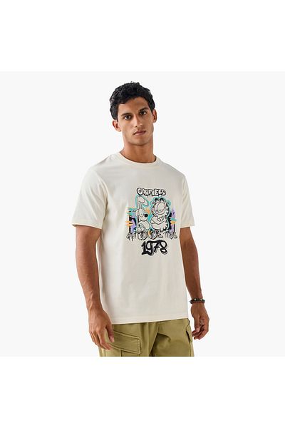 FAV Garfield Print Crew Neck T-shirt with Short Sleeves