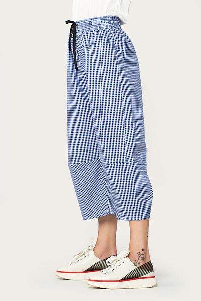 Antonia M Three-quarter flared trousers made of 100% cotton